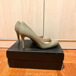 Ann Taylor patent nude pumps